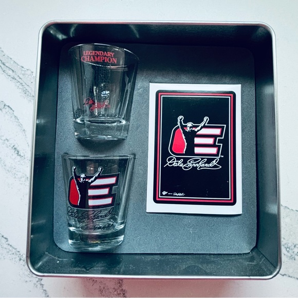 Action Sports Legendary Champion Dale Earnhardt #3 NASCAR Set - Picture 2 of 8